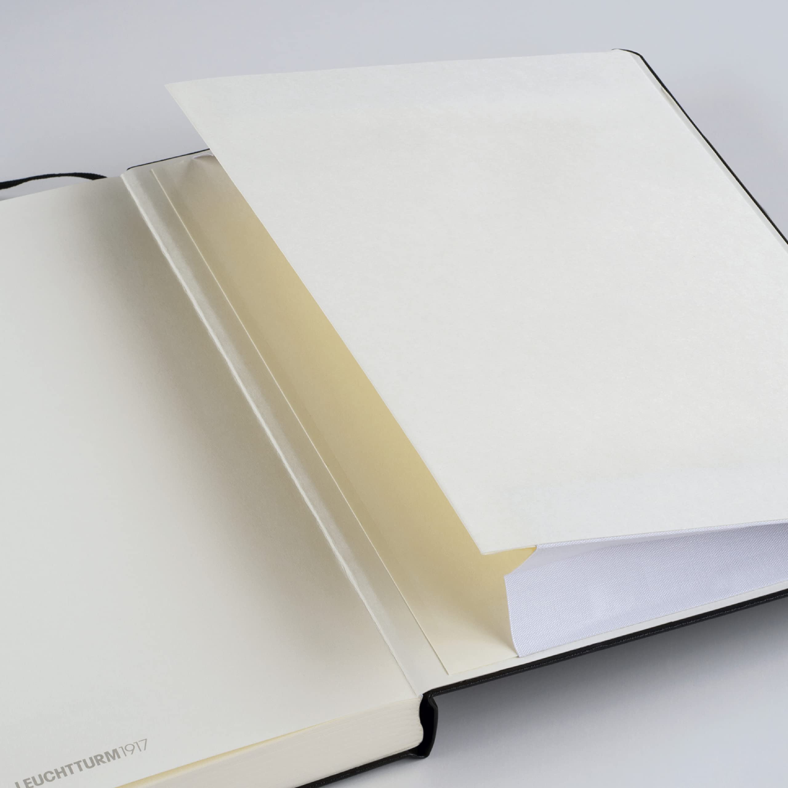 LEUCHTTURM1917 - Notebook Hardcover Composition B5-219 Numbered Pages for Writing and Journaling (Lilac, Dotted) - Image 5